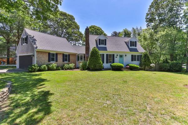 1 Flat Rock Way, Yarmouth, MA 02664