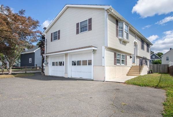 4 Clement Ave, Peabody, MA 01960