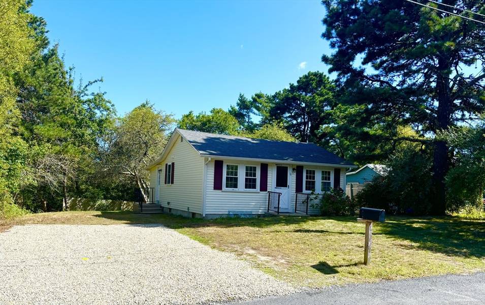 18 Cosyhome Terrace, Yarmouth, MA 02664