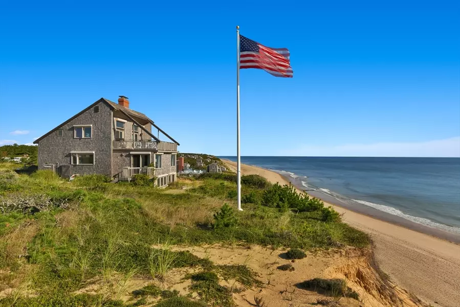 90 Cliff Road, Wellfleet, MA 02663