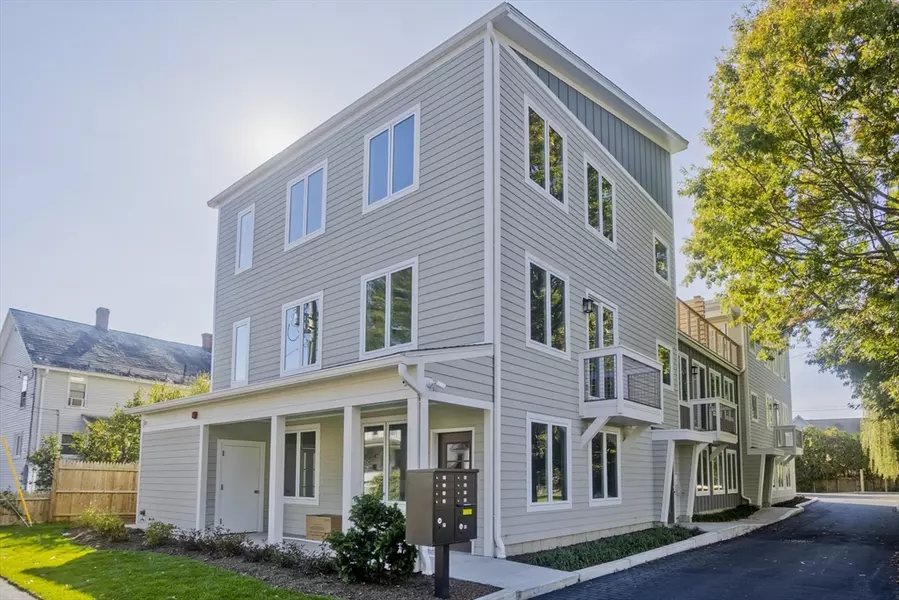 107 Williams Street #2B, Northampton, MA 01060