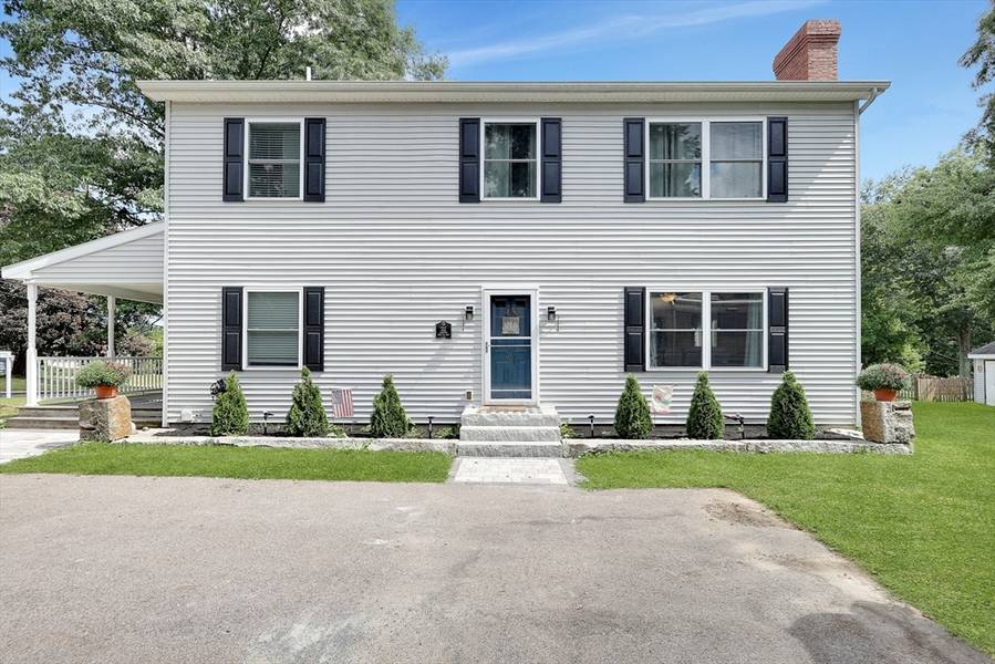 286 Pelham St, Methuen, MA 01844