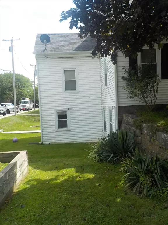 Northbridge, MA 01588,40-44 Cottage St