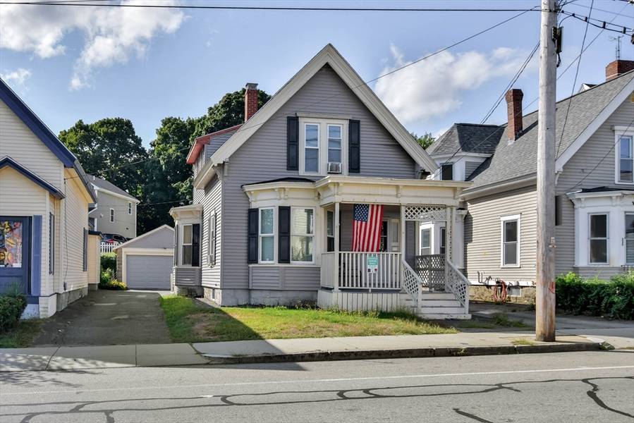 216 Westford St, Lowell, MA 01851