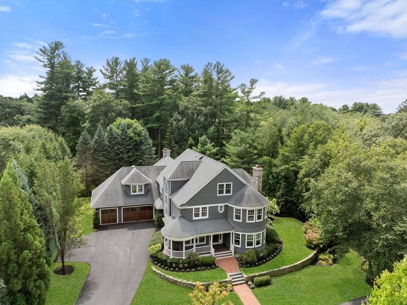 5 Beard Way, Wellesley, MA 02482