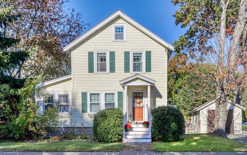 86 Pine St, Woburn, MA 01801