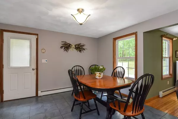 Amesbury, MA 01913,29 Kimball Road