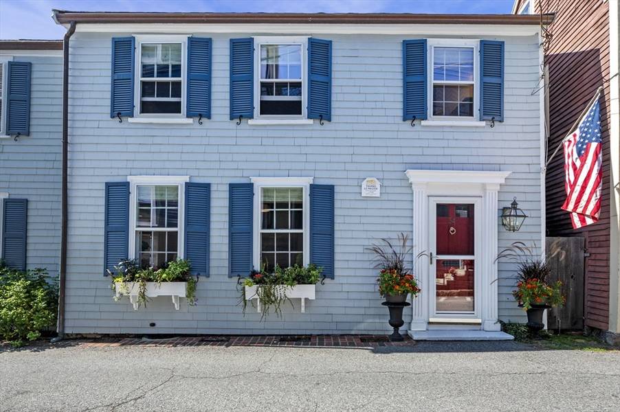 34 Front Street, Marblehead, MA 01945