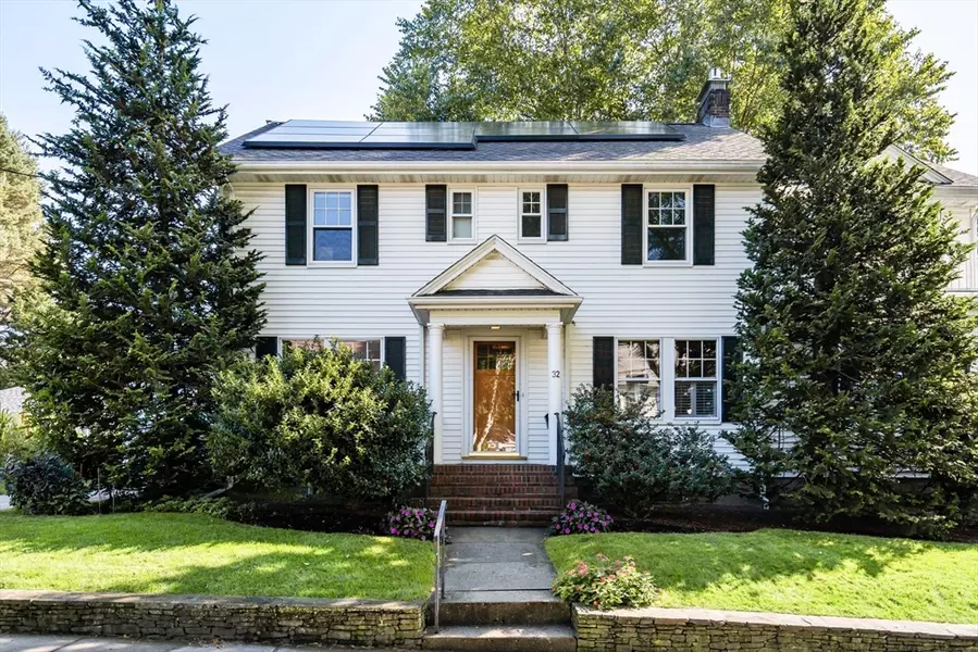 32 Middlecot Street, Belmont, MA 02478