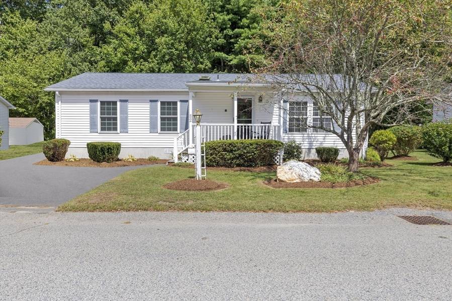 82 Trailwood Drive, Bridgewater, MA 02324