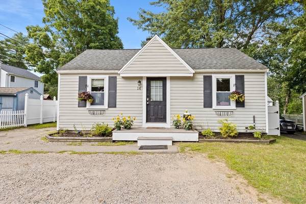 14 Bryant Rd, East Bridgewater, MA 02333