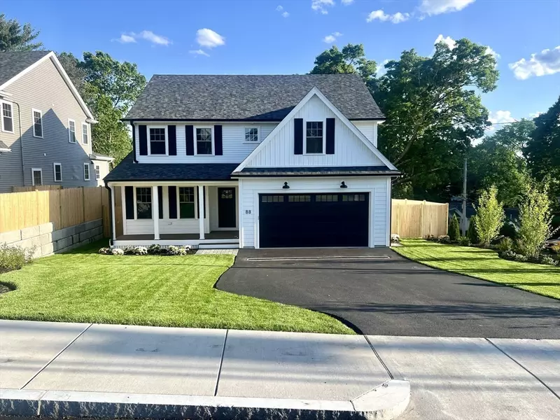 88 Hillcrest Rd, Waltham, MA 02451