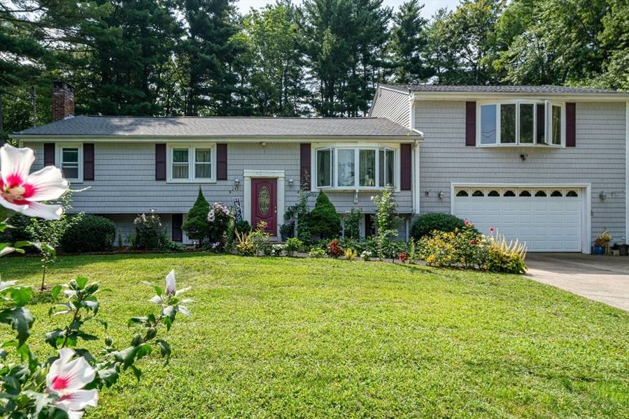 249 Pine St, East Bridgewater, MA 02333