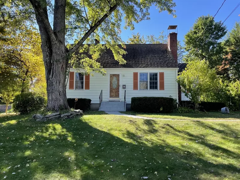 11 Intervale Rd, Boylston, MA 01505