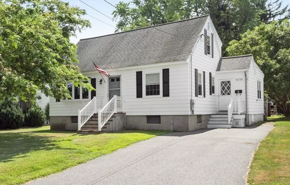 5 Leroy Rd, Lexington, MA 02421