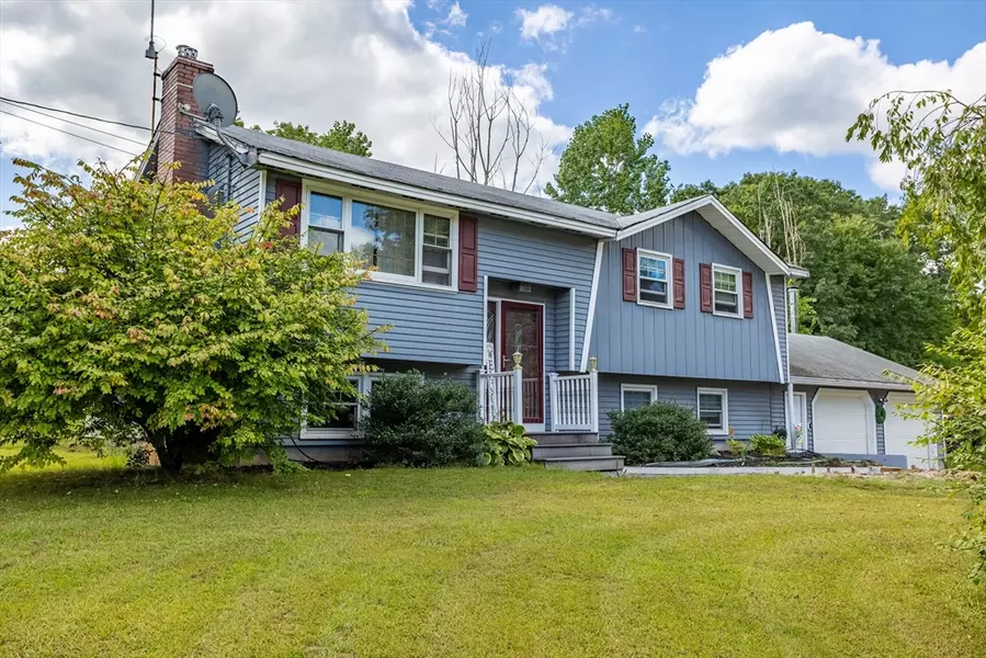 198 Brookline St, Pepperell, MA 01463