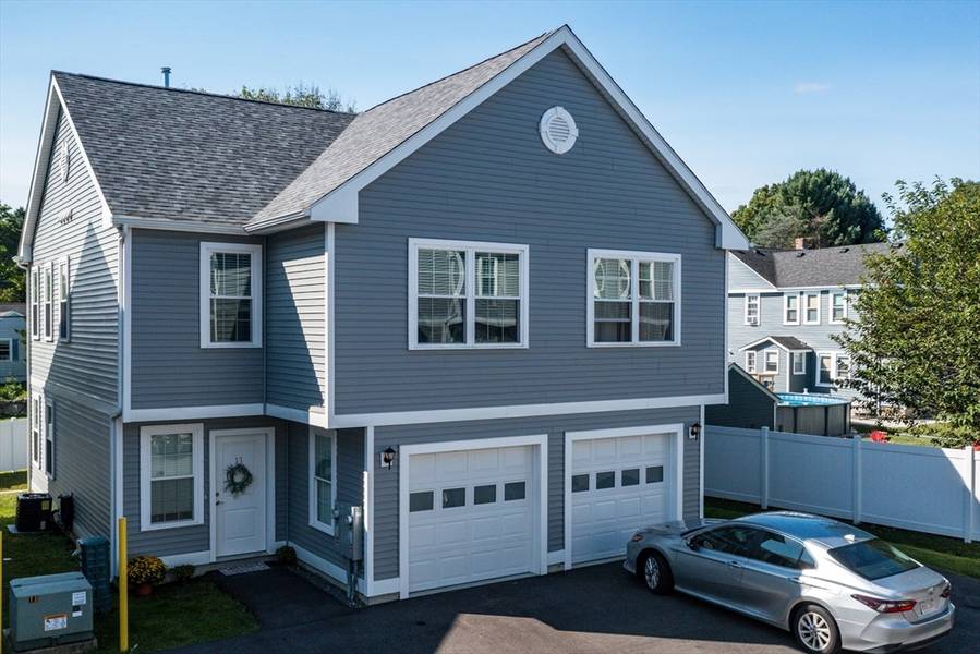 13 Knights Way #13, Swansea, MA 02777