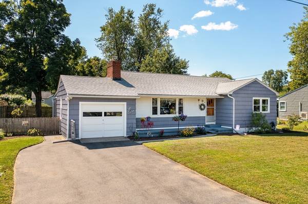 Easthampton, MA 01027,8 E Maple St