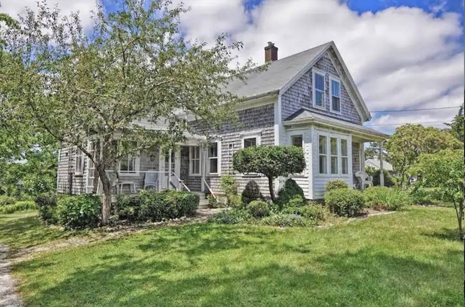 1847 Main Road #WINTER RENT, Westport, MA 02790