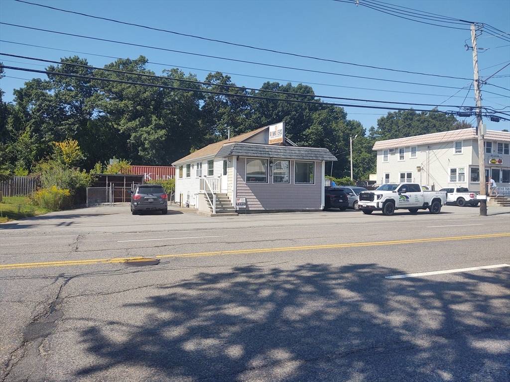 170 Main, North Reading, MA 01864