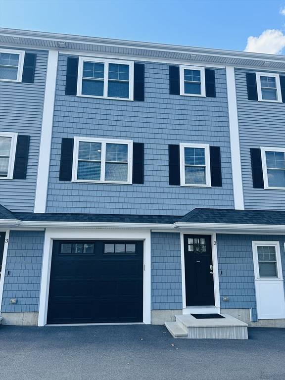 Waltham, MA 02453,3 Lowell St #2