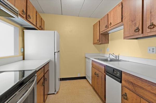 Medford, MA 02155,235 Winthrop Street #4410