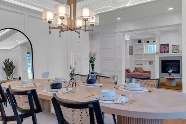 Wellesley, MA 02481,42 Cranmore Road