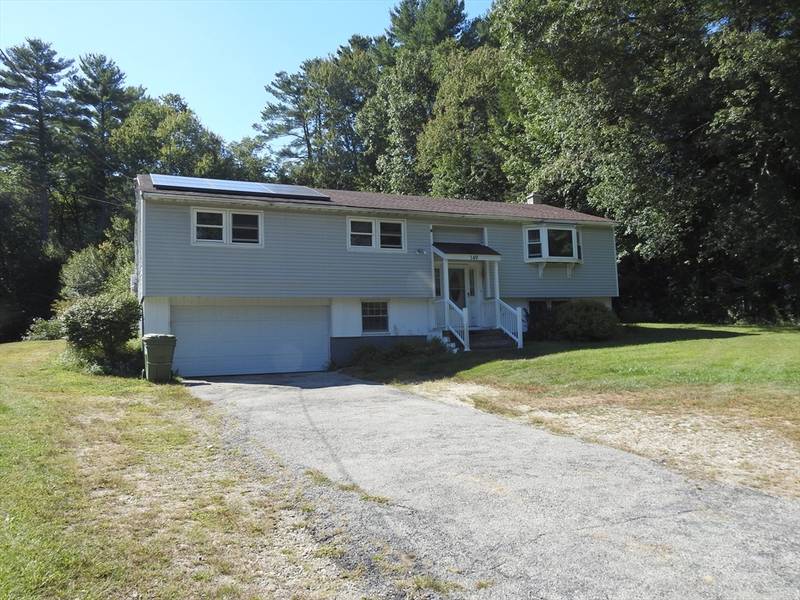 149 Pierpont Pond Road, Dudley, MA 01571