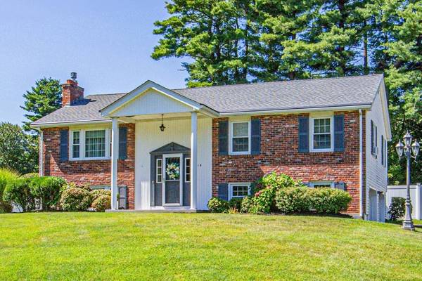 15 Stanford Road, Franklin, MA 02038