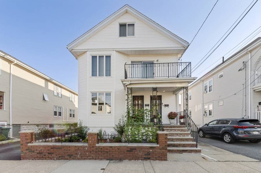 54 1st St, Medford, MA 02155