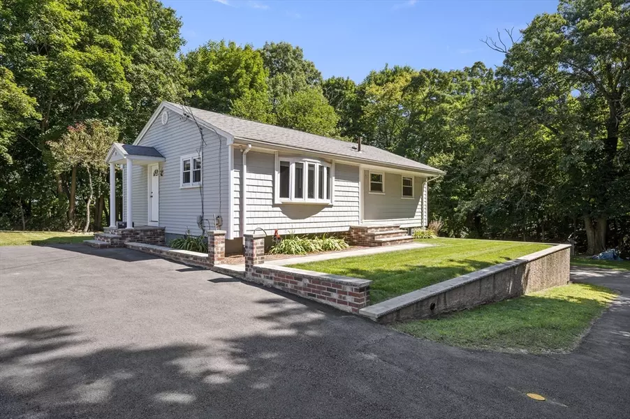 38 Upton Ave, Norwood, MA 02062