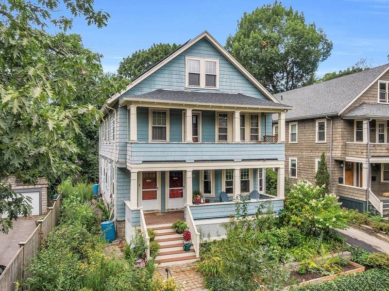 112 Aberdeen Ave #2, Cambridge, MA 02139