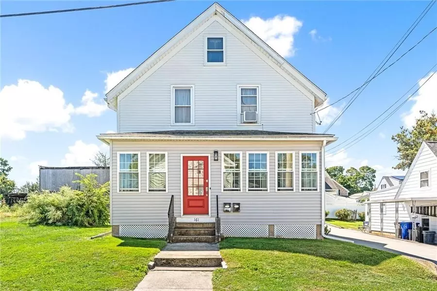 161 Schuyler St, East Providence, RI 02914