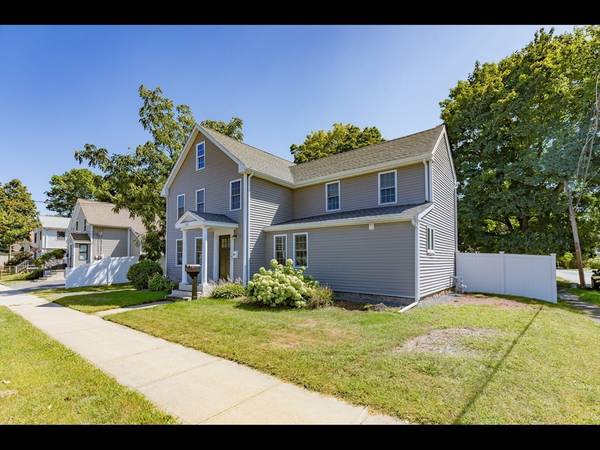 252 Union St, Ashland, MA 01721