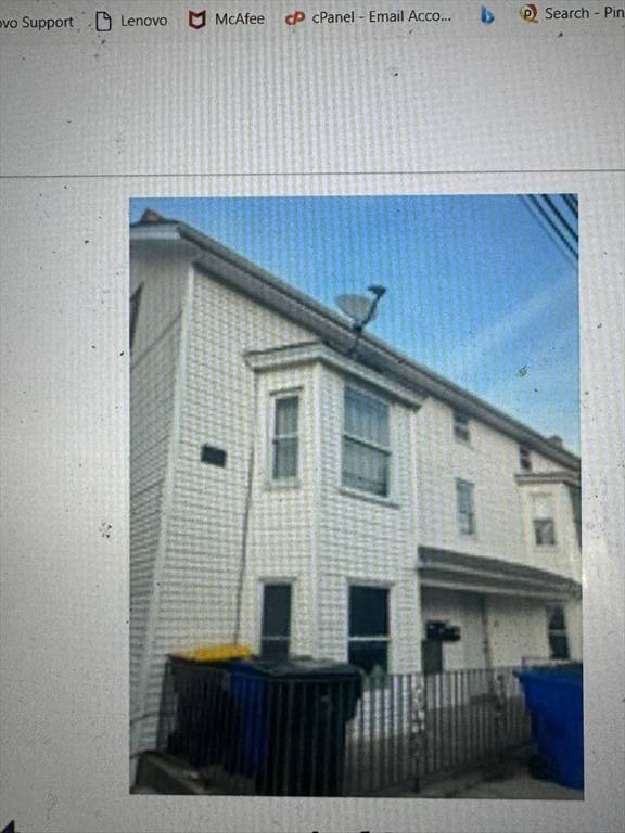 32 Tecumseh Street #2E, Fall River, MA 02721