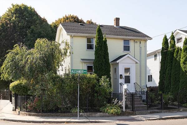 107 Alexander Ave, Medford, MA 02155