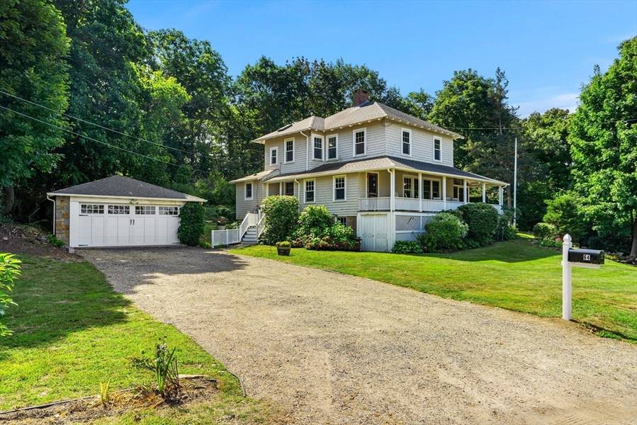 64 Riverview Road, Gloucester, MA 01930