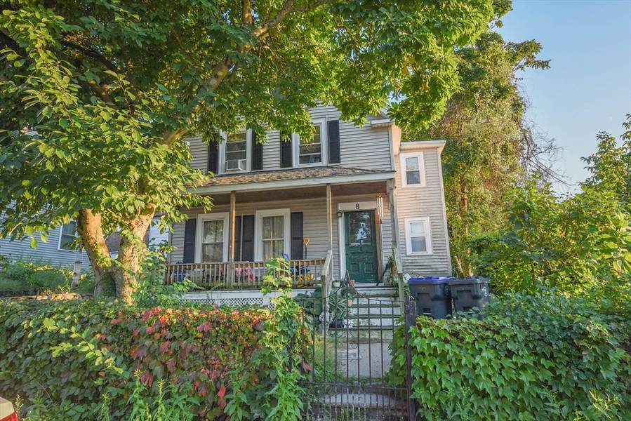 8 King Street, Methuen, MA 01844