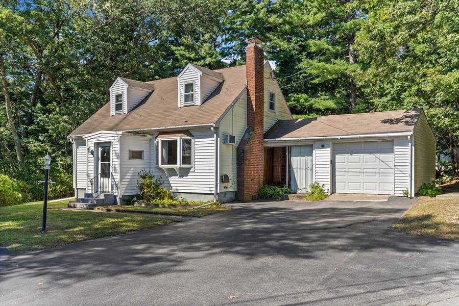 6 Washington Dr, Randolph, MA 02368