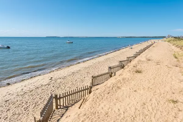 Eastham, MA 02642,140 Salt Works Rd