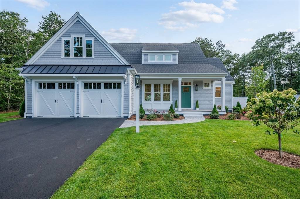 Mashpee, MA 02649,15 Tudor Terrace