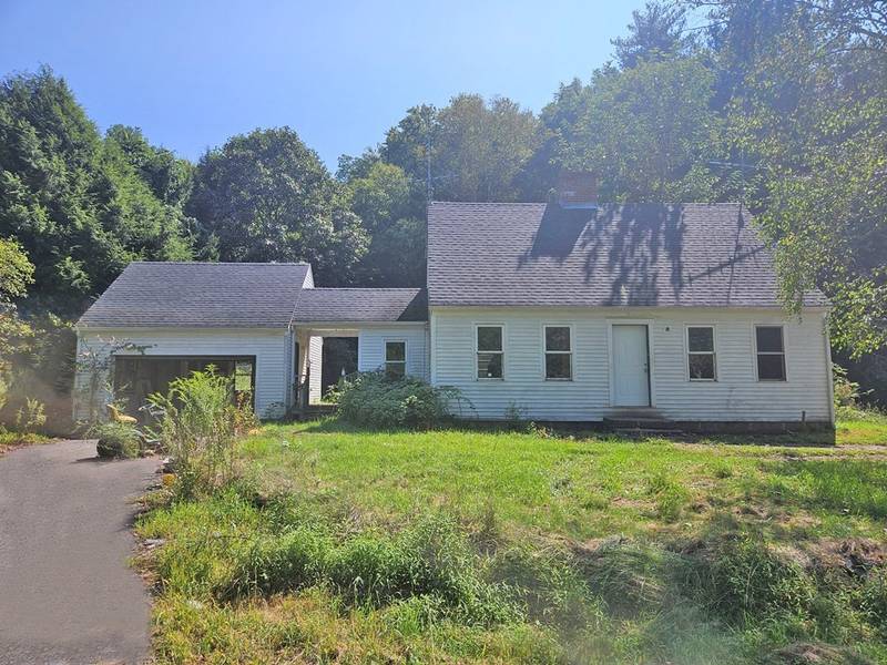 132 Meadow Rd, Montague, MA 01351