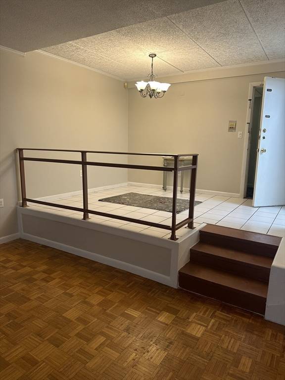 Boston, MA 02467,55 Broadlawn Park #18
