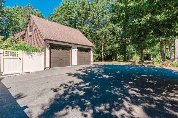 Easton, MA 02356,83 Allen Road