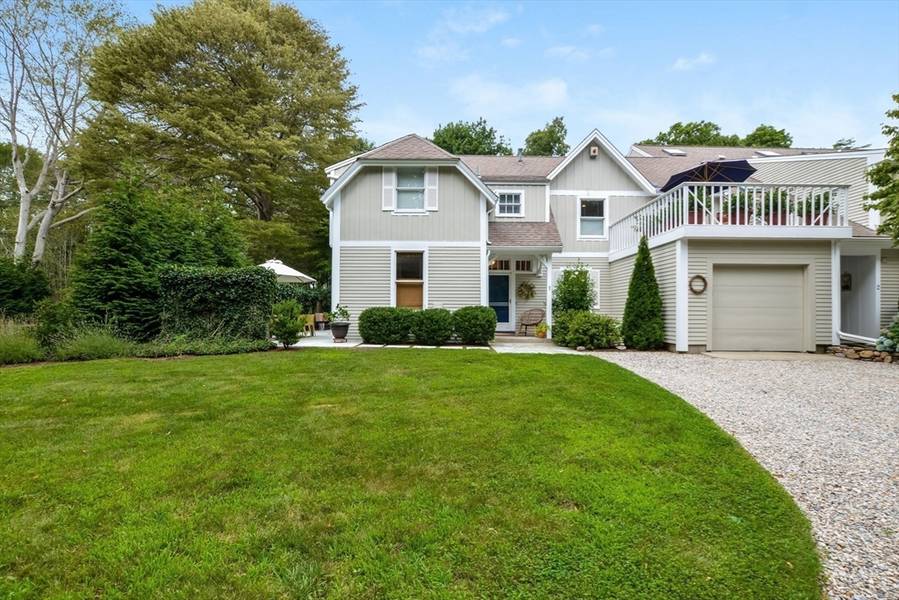 45 Highfield Drive #1, Falmouth, MA 02540