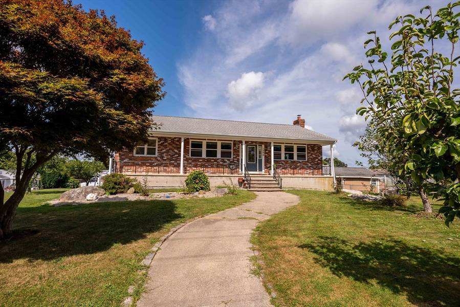 1598 Locust St, Fall River, MA 02723