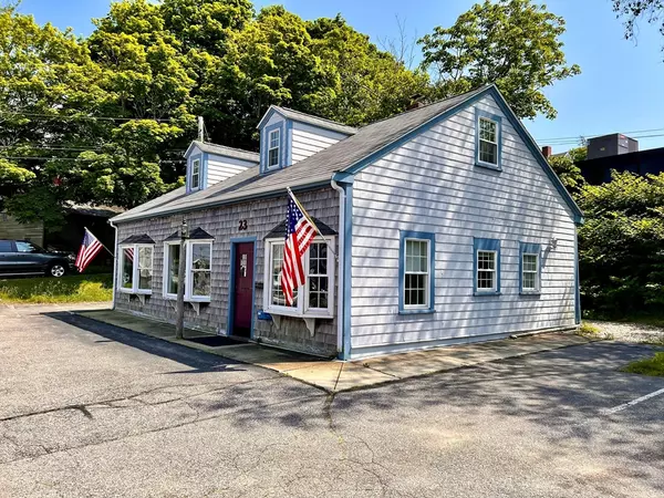 23 Sandwich St, Plymouth, MA 02360