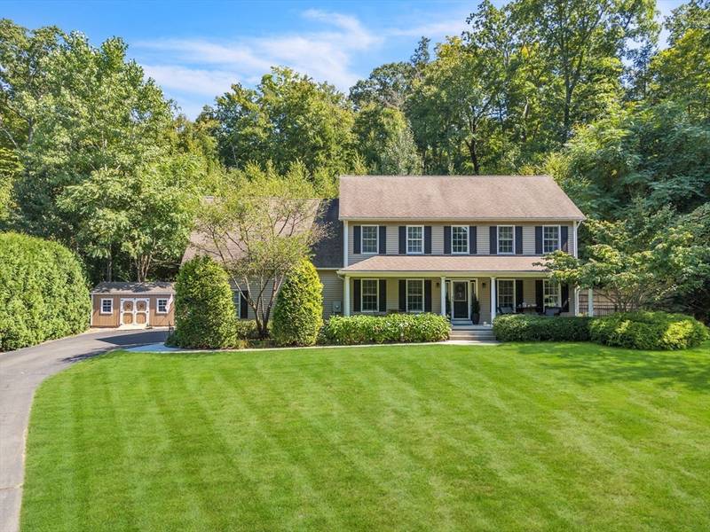 33 Upper River Rd, South Hadley, MA 01075