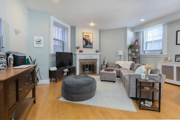 135 Marlborough Street #2, Boston, MA 02116