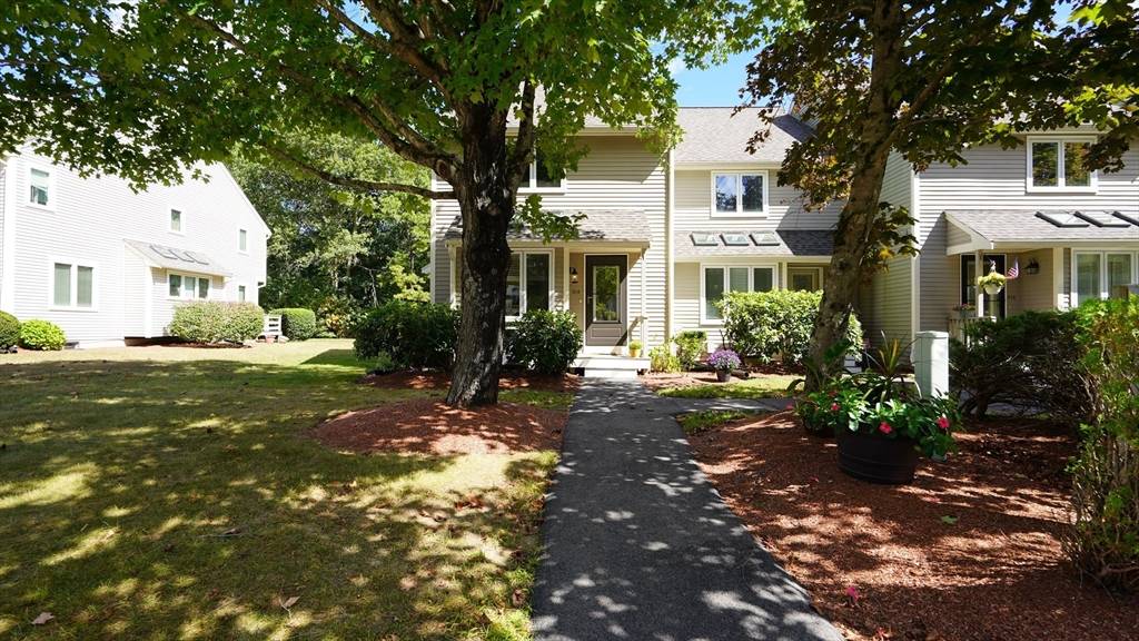 212 Maple Brook Road #212, Bellingham, MA 02019